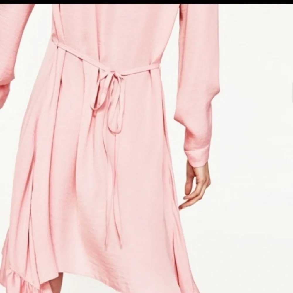 Barbie Core Zara Blogger Favorite Frilled Pink Midi Dress - Picture 3 of 11